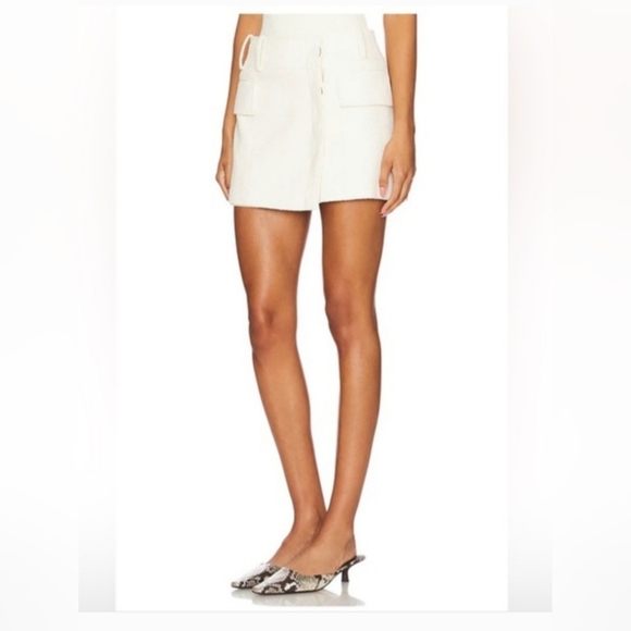 A.L.C. Cream Mini Skirt Women's Size 6 - Picture 3 of 11